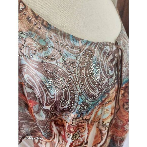 F86 One World 'live and let live' orange and brown with sparkly silver stud deco - Picture 8 of 11